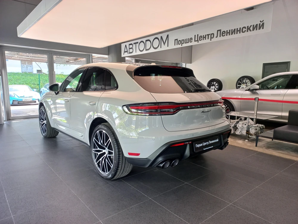 Porsche Macan T 2.0 AMT 4WD (265 л.с.)