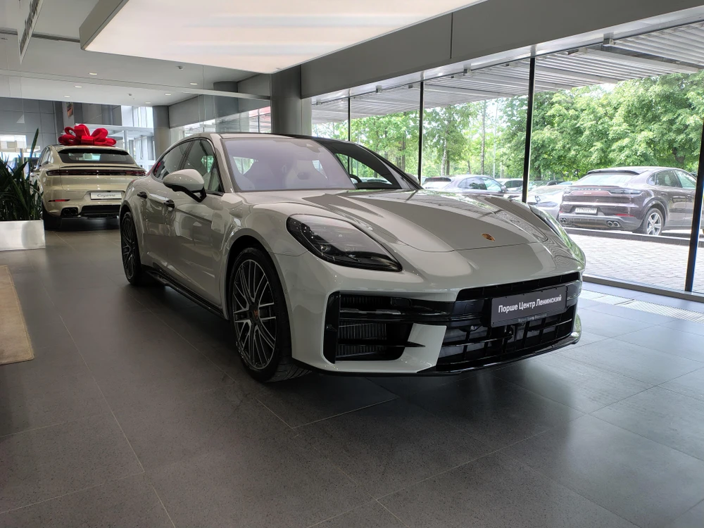 Porsche Panamera 4 2.9 AMT 4WD (353 л.с.)