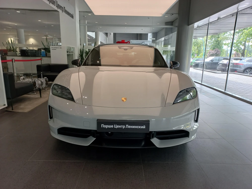 Porsche Taycan 4S Black Edition 4S Electro AT 4WD (400 кВт)