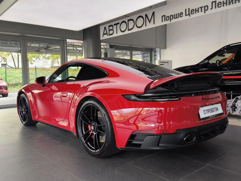 Porsche 911 Carrera 4 GTS 3.0 AMT 4WD (480 л.с.)