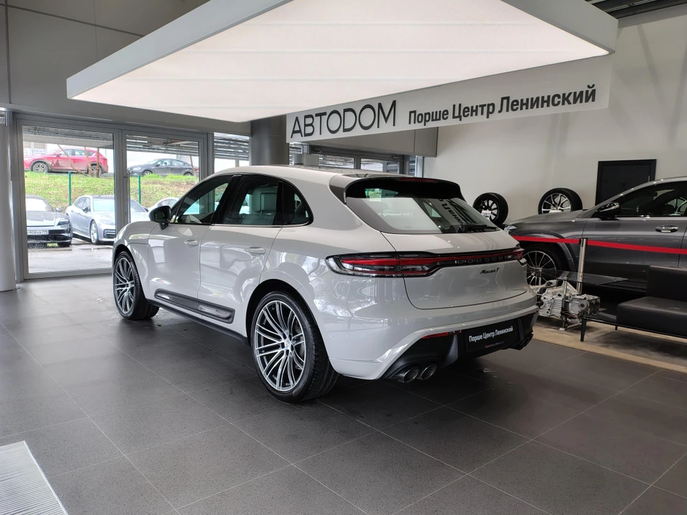 Porsche Macan T 2.0 AMT 4WD (265 л.с.)