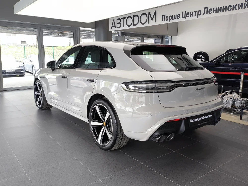 Porsche Macan T 2.0 AMT 4WD (265 л.с.)