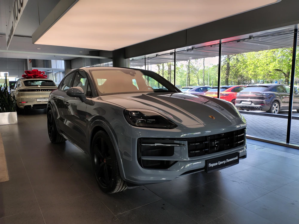 Porsche Cayenne GTS Coupé GTS 4.0 AT 4WD (500 л.с.)