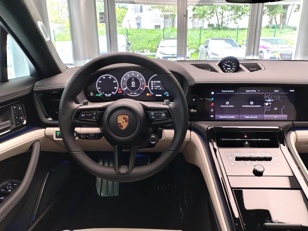 Porsche Panamera GTS 4.0 AMT 4WD (500 л.с.)