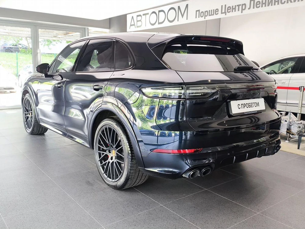 Porsche Cayenne GTS 4.0 AT 4WD (460 л.с.)