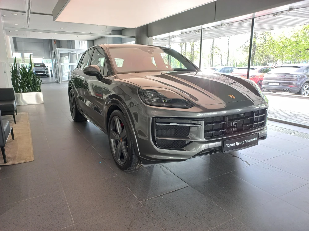 Porsche Cayenne GTS 4.0 AT 4WD (500 л.с.)