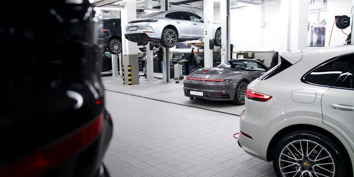 Замена масла от 29 911 руб. С использование оригинального моторного масла Porsche