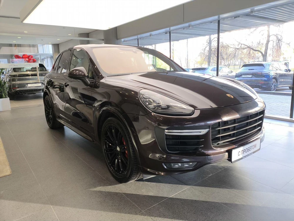 Porsche Cayenne GTS 3.6 AT 4WD (440 л.с.)