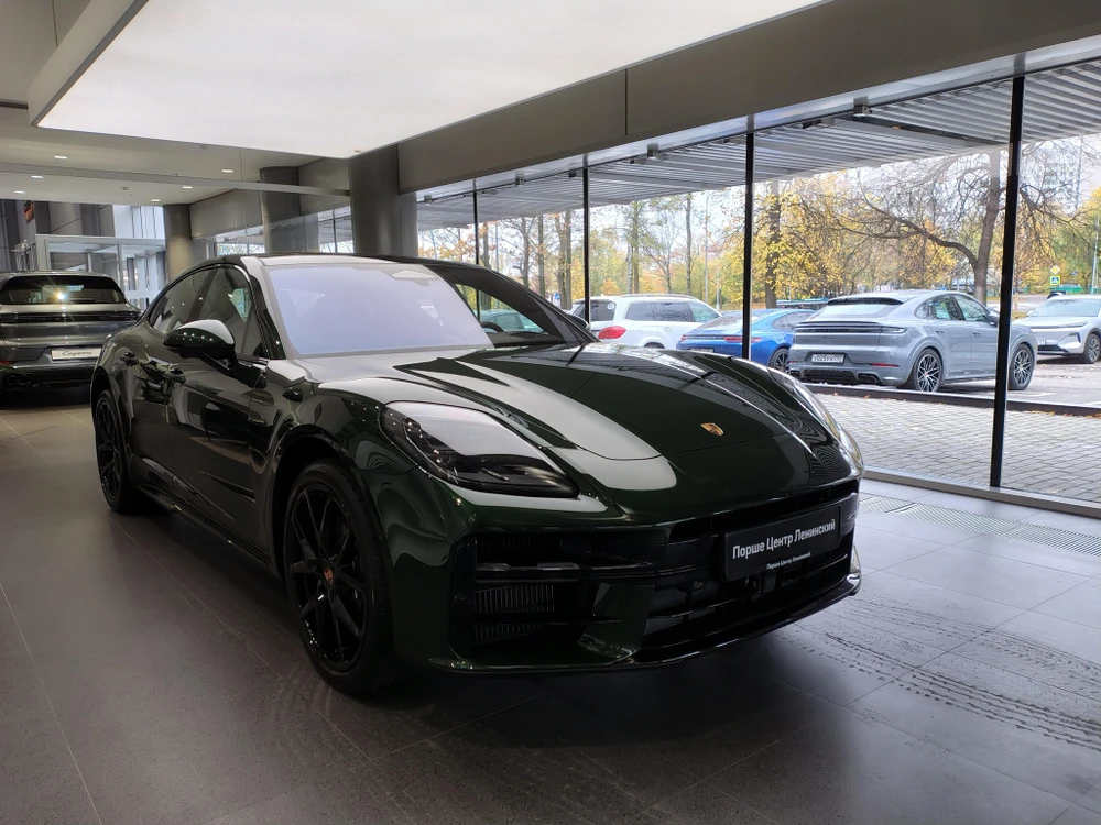 Porsche Panamera 4 2.9 AMT 4WD (353 л.с.)