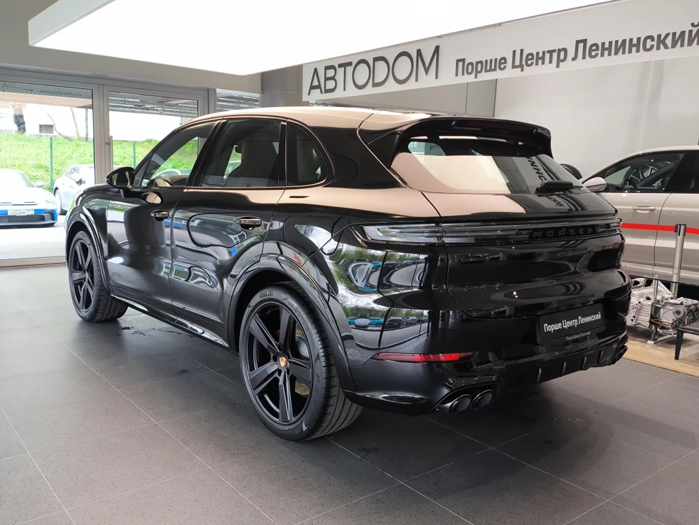 Porsche Cayenne GTS 4.0 AT 4WD (500 л.с.)