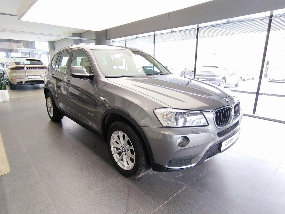 BMW X3 Base 2.0 AT 4WD (184 л.с.)