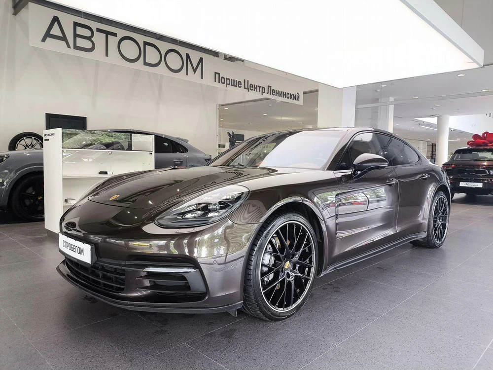 Porsche Panamera 4 3.0 AMT 4WD (330 л.с.)
