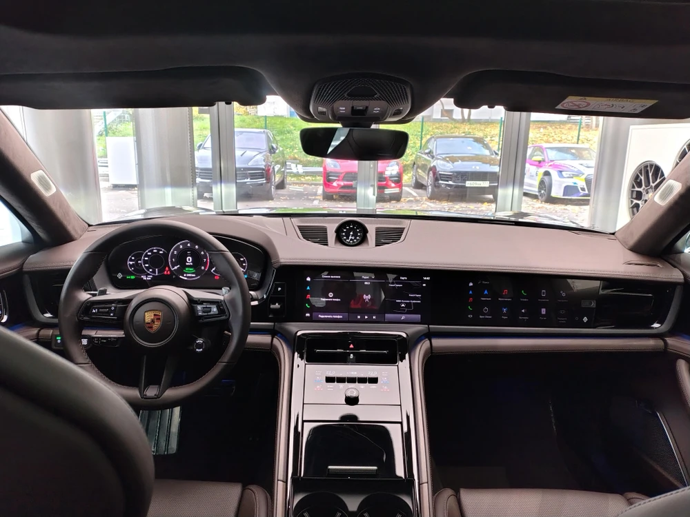 Porsche Panamera 4 E-Hybrid 2.9hyb AMT 4WD (470 л.с.)