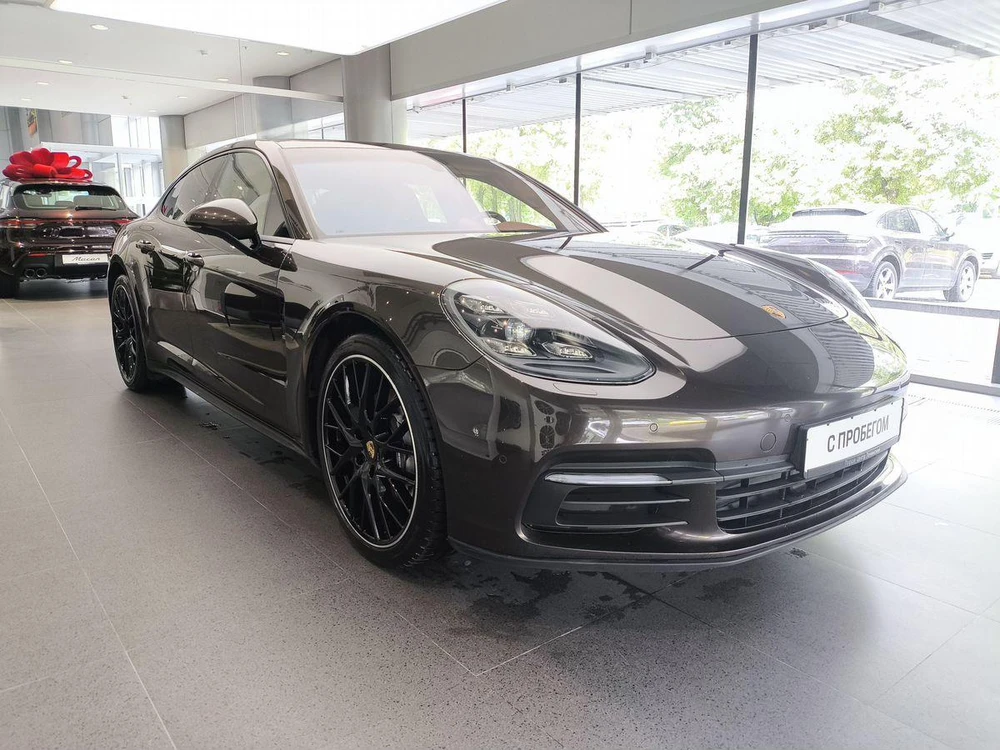 Porsche Panamera 4 3.0 AMT 4WD (330 л.с.)