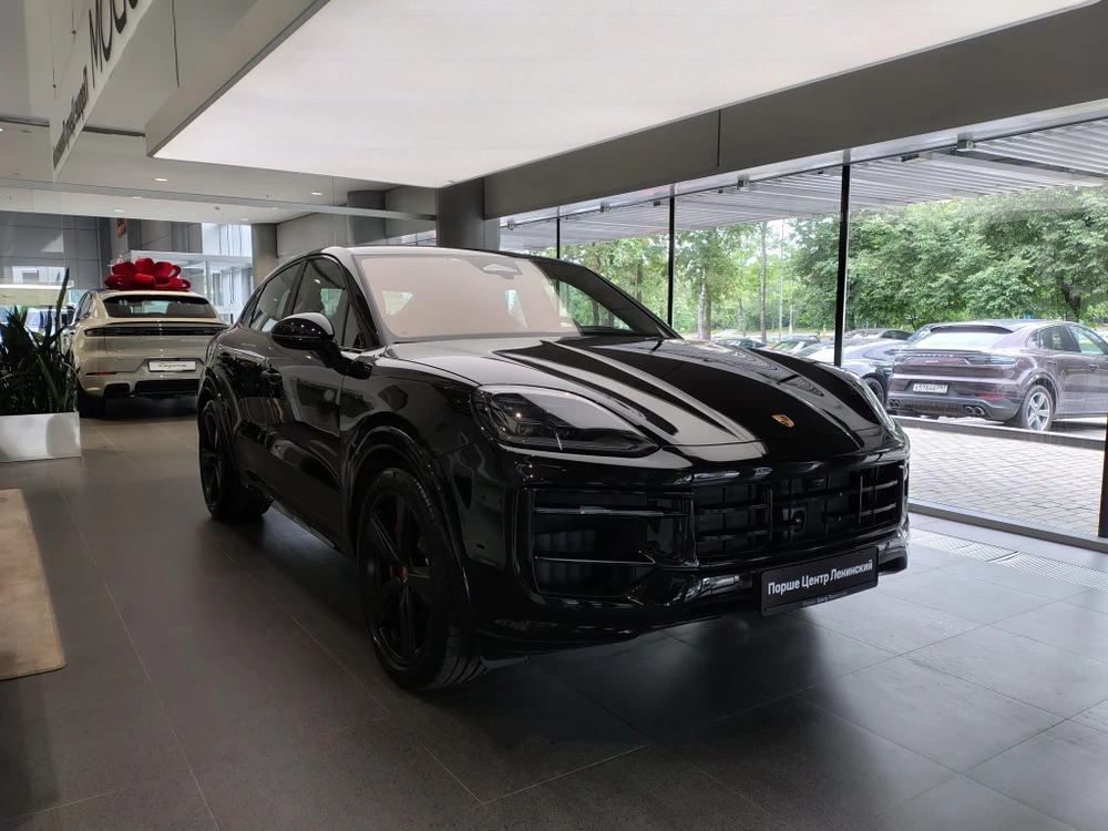 Porsche Cayenne GTS Coupé GTS 4.0 AT 4WD (500 л.с.)
