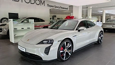 Porsche Taycan GTS Electro AT 4WD (440 кВт)